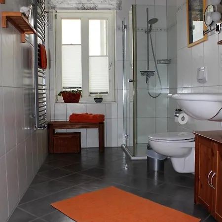 Apartment Appartemen In Trestaurierte Baedervilla Quisisana